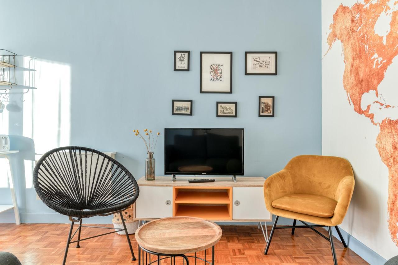 Ferienwohnung Les Couleurs Du Monde ! Parking Et Balcon Carcassonne Exterior foto